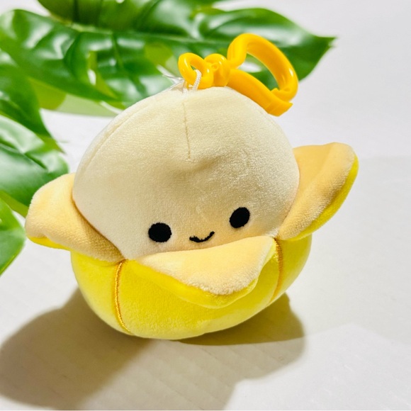 Squishmallows Junie The Yellow Banana - Child's Ultra Soft Stuffed Plush Clip-on - Picture 5 of 13